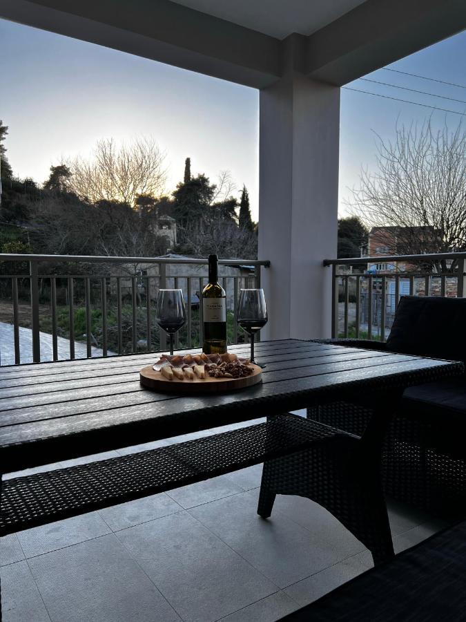 Giannel Luxury Apartment 1 Kastanéa Eksteriør billede