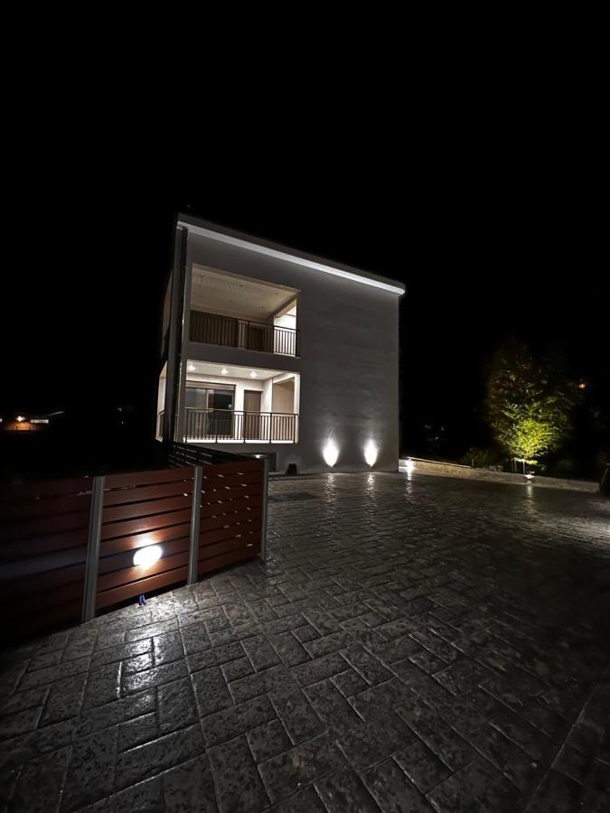 Giannel Luxury Apartment 1 Kastanéa Eksteriør billede